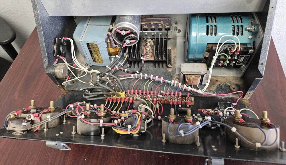 Simpson AC/DC Amperes Analogue Test Set.