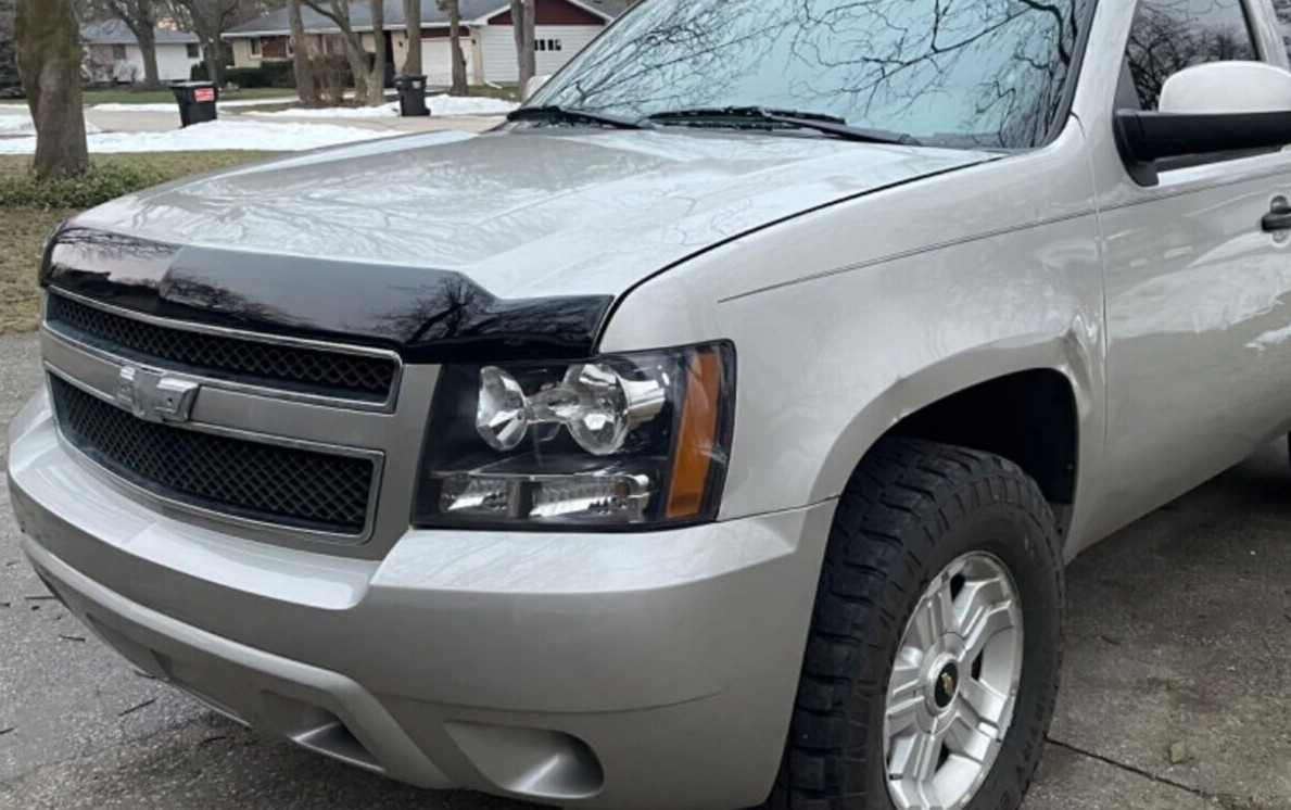 AeroSkin Hood Protector Bug Shield Deflector for 2007-2013 Chevy Tahoe Avalanche