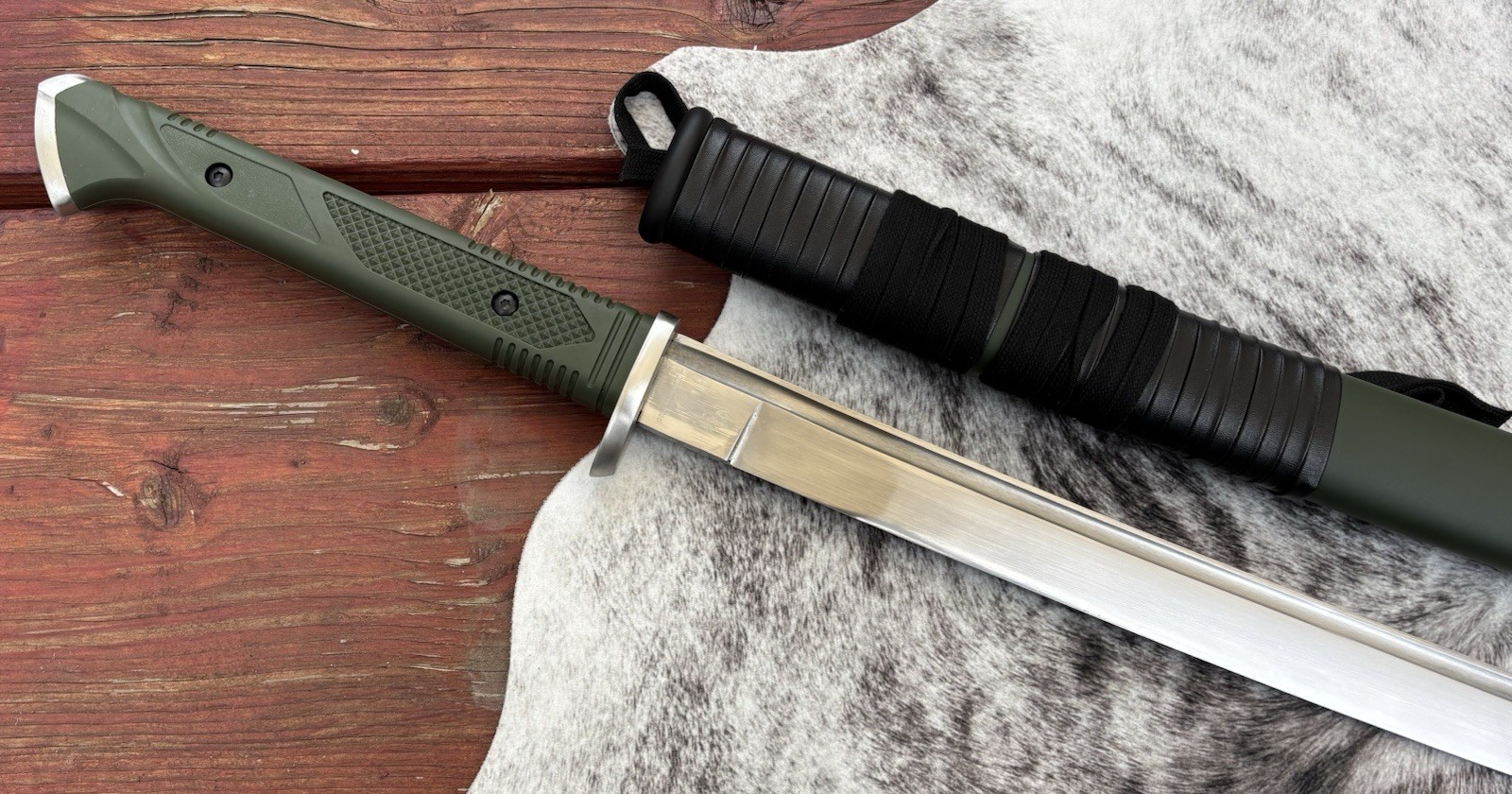 41” Extreme Katana Modern Futuristic Precision Forged Rubber Handle 6mm Thick XL