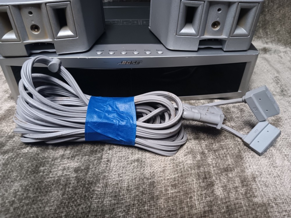 Bose AV3-2-1 ii Media Center Untested