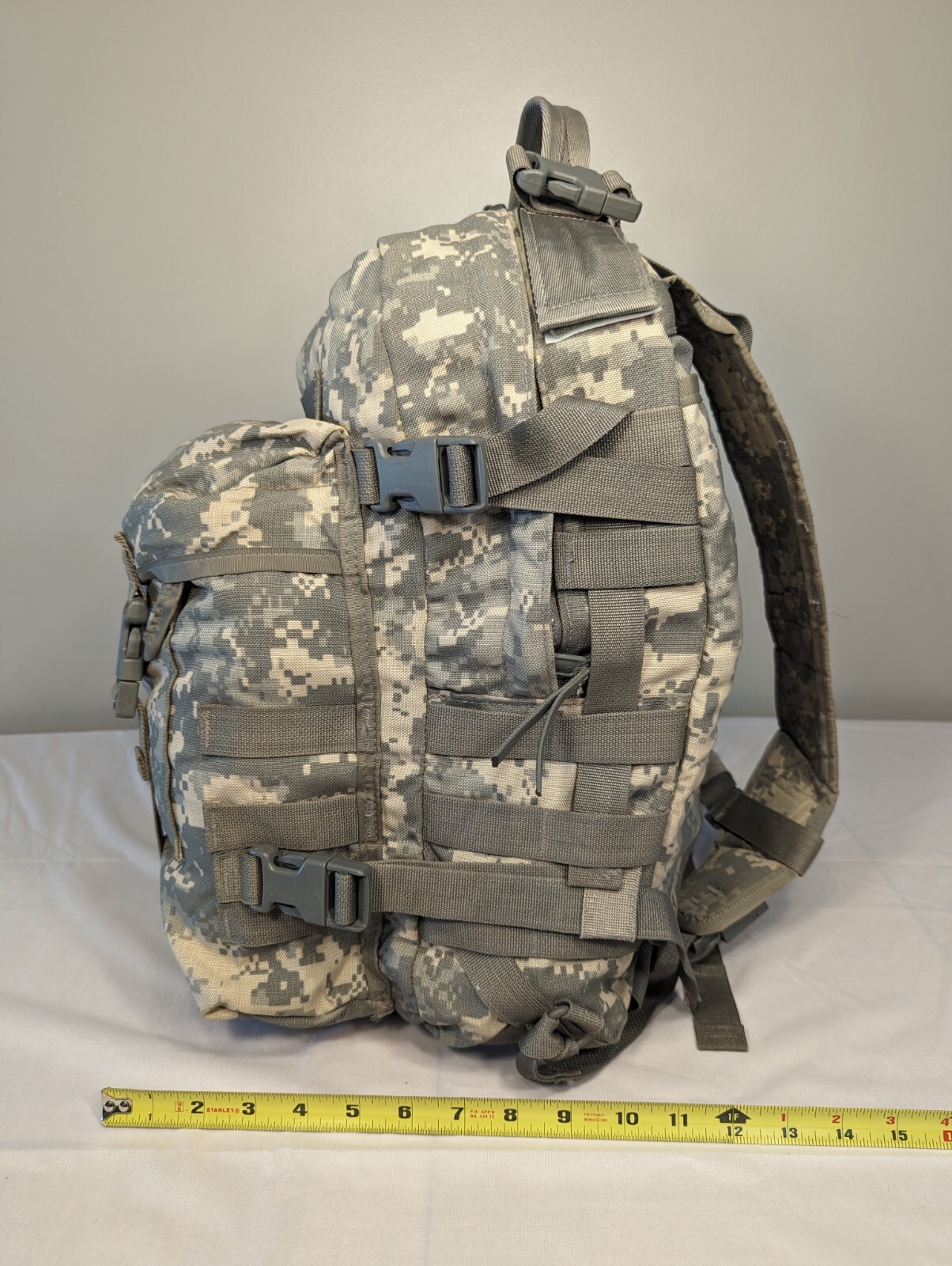 US ARMY ACU ASSAULT PACK 3 DAY MOLLE II BACKPACK Made in USA with Stiffiner