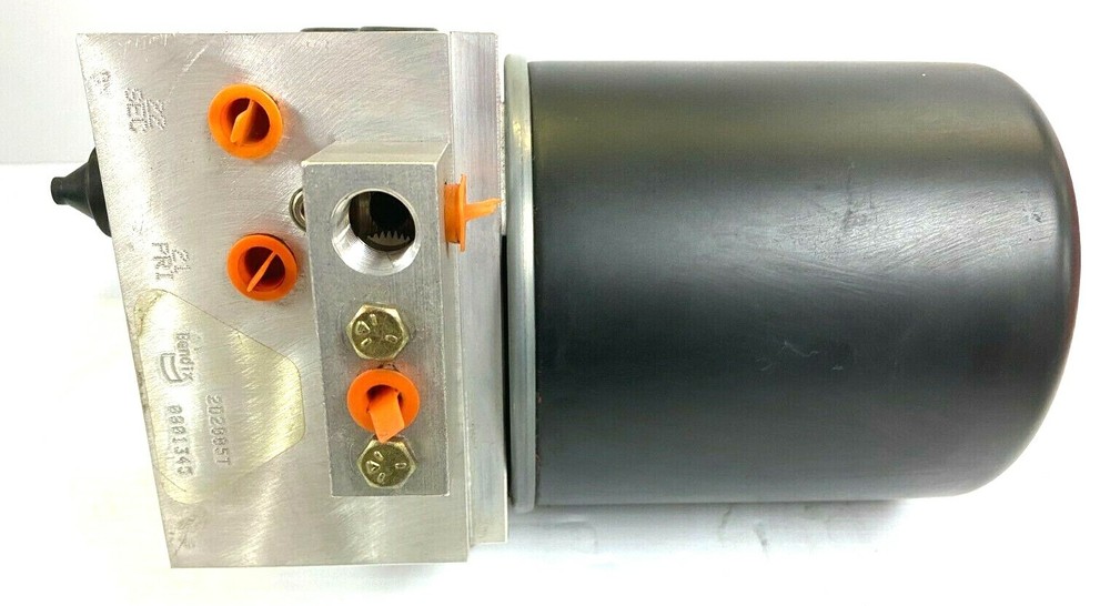 BENDIX SYSTEM-GUARD AIR DRYER **SEE DETAILS**