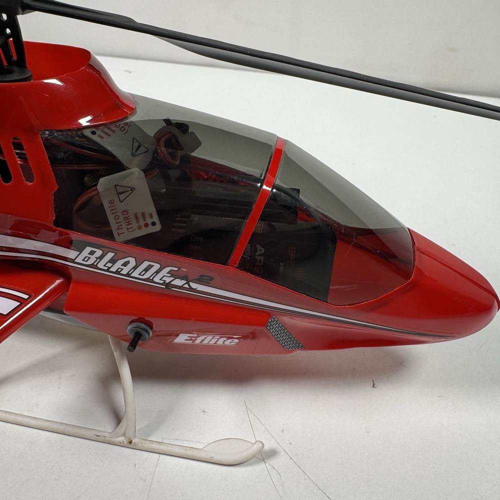 E-FLITE Blade CX2 R/C Remote Control Heli Helicopter Broken Blade
