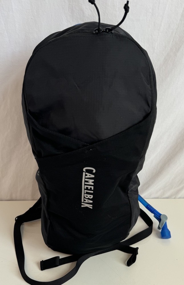 CamelBak Arete 14 Hydration Backpack Hiking Black Reflective Adjustable Strap