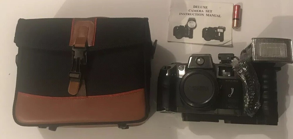 DELUXE OLYMPIA CAMERA SET GM8426