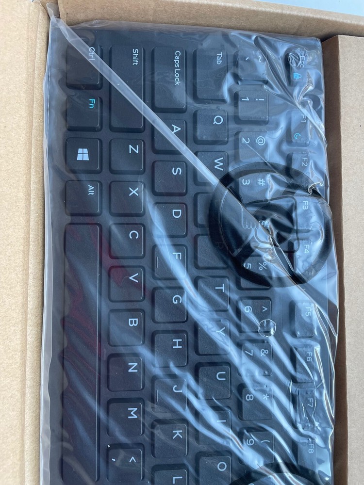 Dell Wired USB Keyboard KB216 & Wired USB Optical Mouse DP/N 049PRO