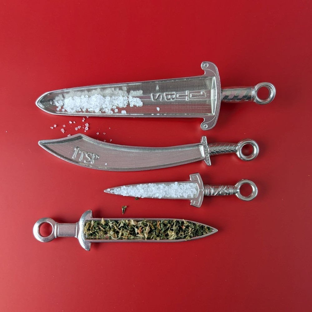 Sword Measuring Spoon Set with Display Stand