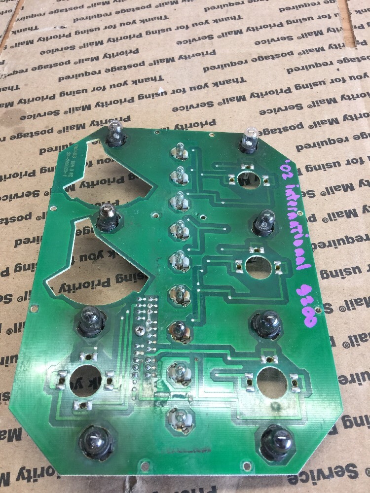 2002 INTERNATIONAL 9200 DASH PANEL GAUGE BOARD LIGHT CONTROL