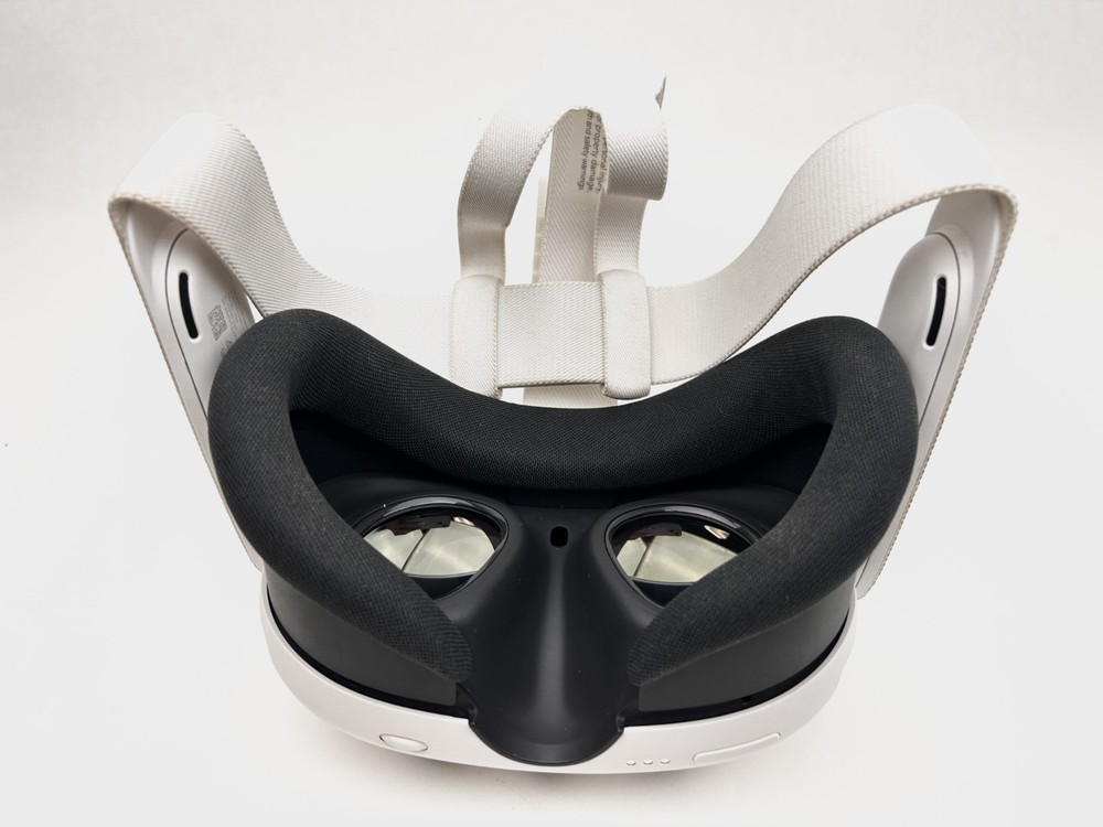 Oculus Quest 3 VR Headset 128GB - used