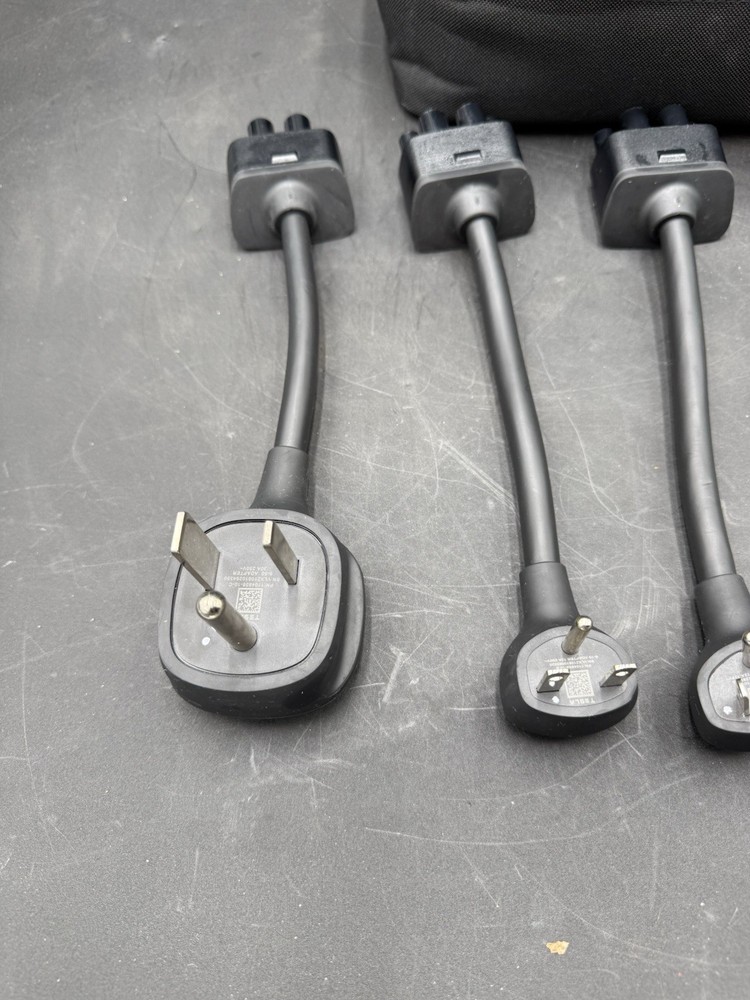 Tesla Power Adapter Kit Excellent Condition