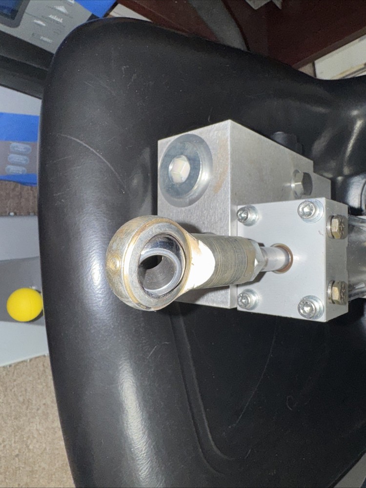 Nautilus TC916 Hydraulic Pump