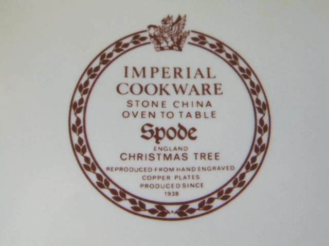 Vintage SPODE Oval Lidded Imperial Cookware Casserole, CHRISTMAS TREE Pattern