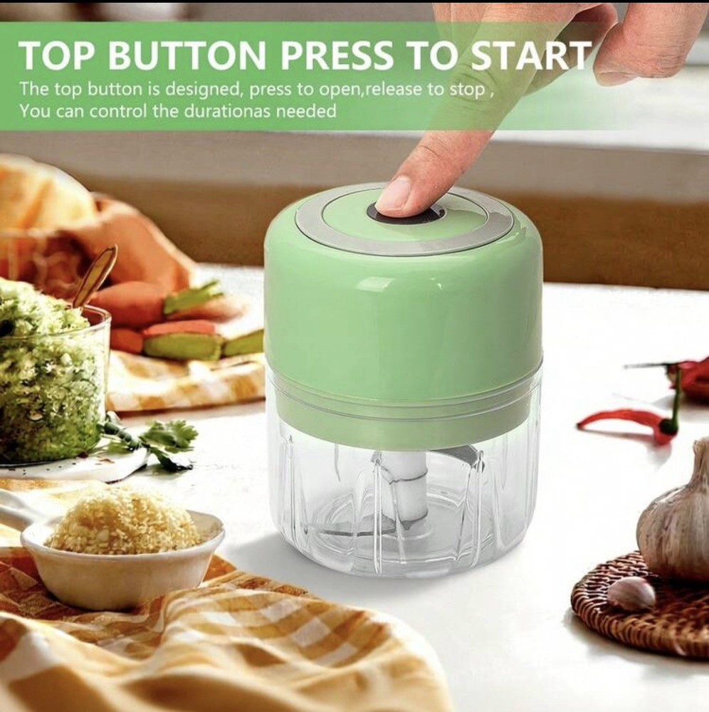 250ml Electric Garlic Chopper USB Mini Food Processor Portable