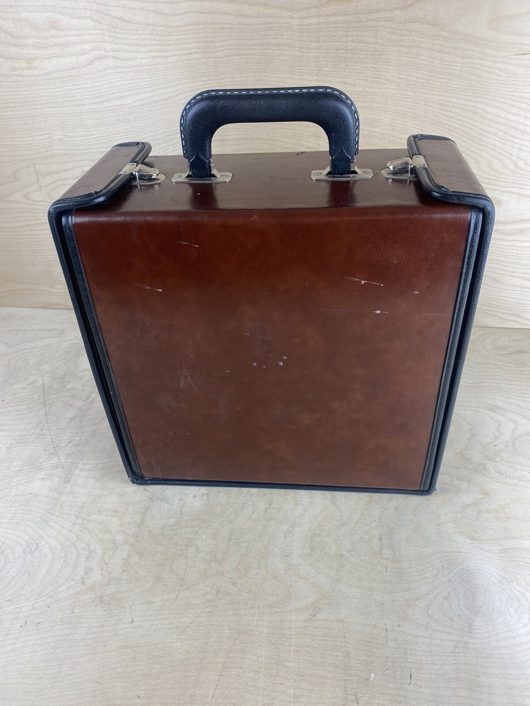 VTG 8-track 20 tape portable case