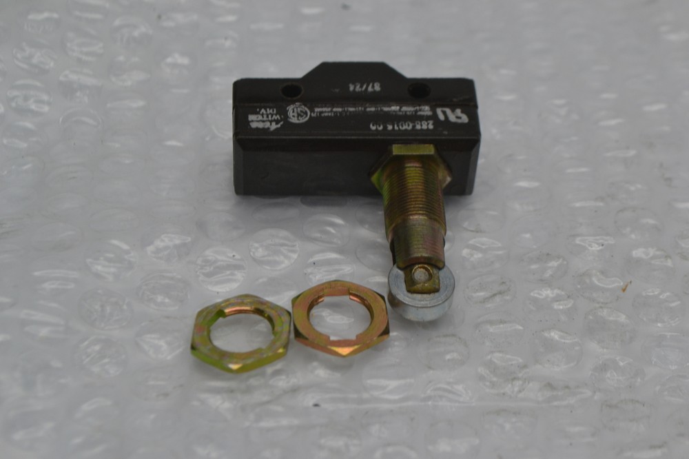 MICROSWITCH 288-0015-00 LIMIT SWITCH (AS PICTURED) NSNP