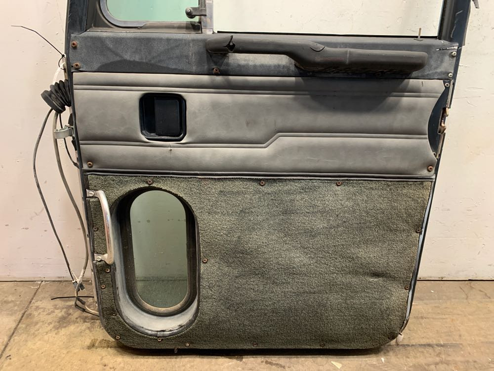 Peterbilt Door (606-13168)