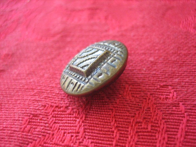 Vintage 9/16" Square in Circle Metal Button - S33
