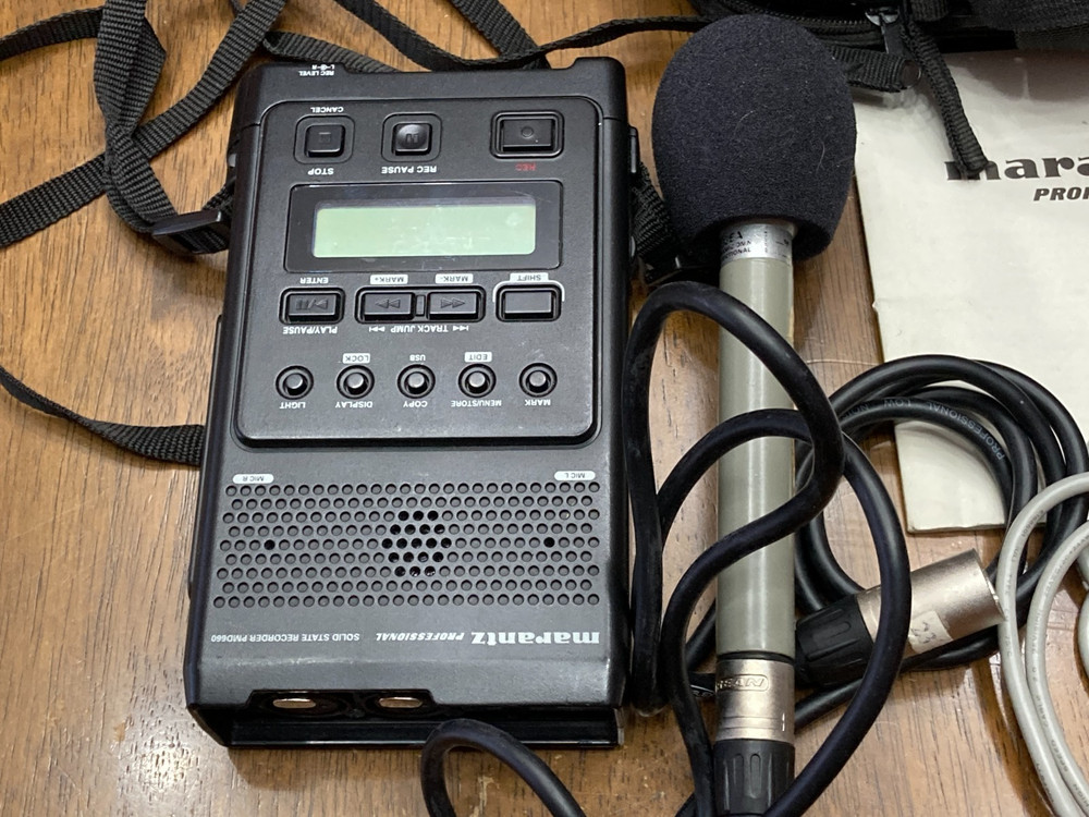 Marantz PMD660 Professional Solid State Sound Recorder, user guide and case
