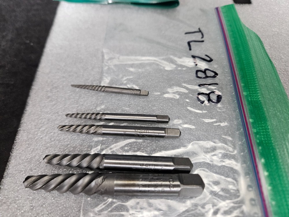 ACE #S35P 5 PC SCREW EXTRACTORS SET W/CASE (TL2818)