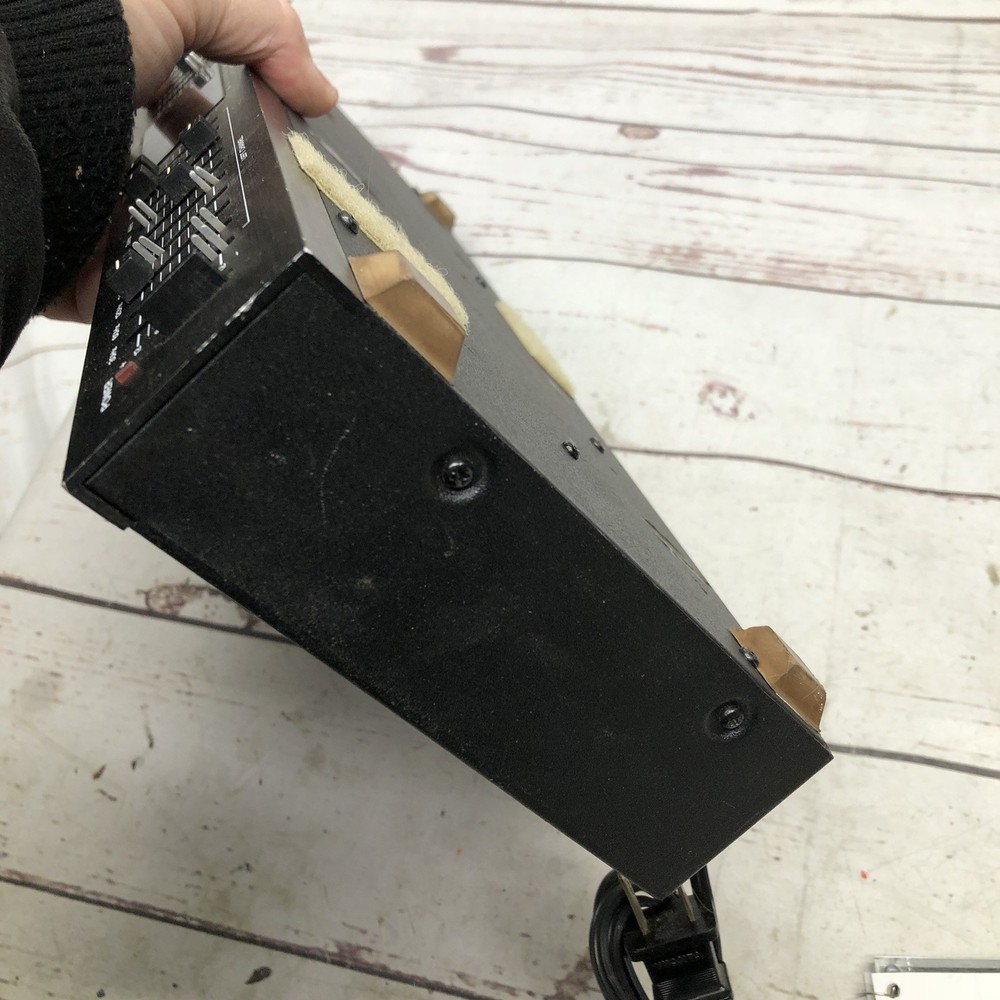 TEAC EQA-10 Stereo Graphic Equalizer Missing Some Knobs Power On UNTESTED READ!