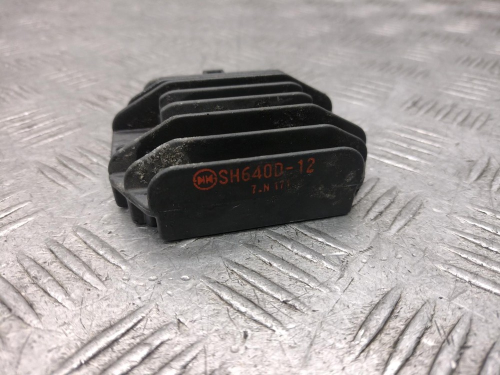 2009 YAMAHA VITY 125 XC 125 RECTIFIER REGULATOR