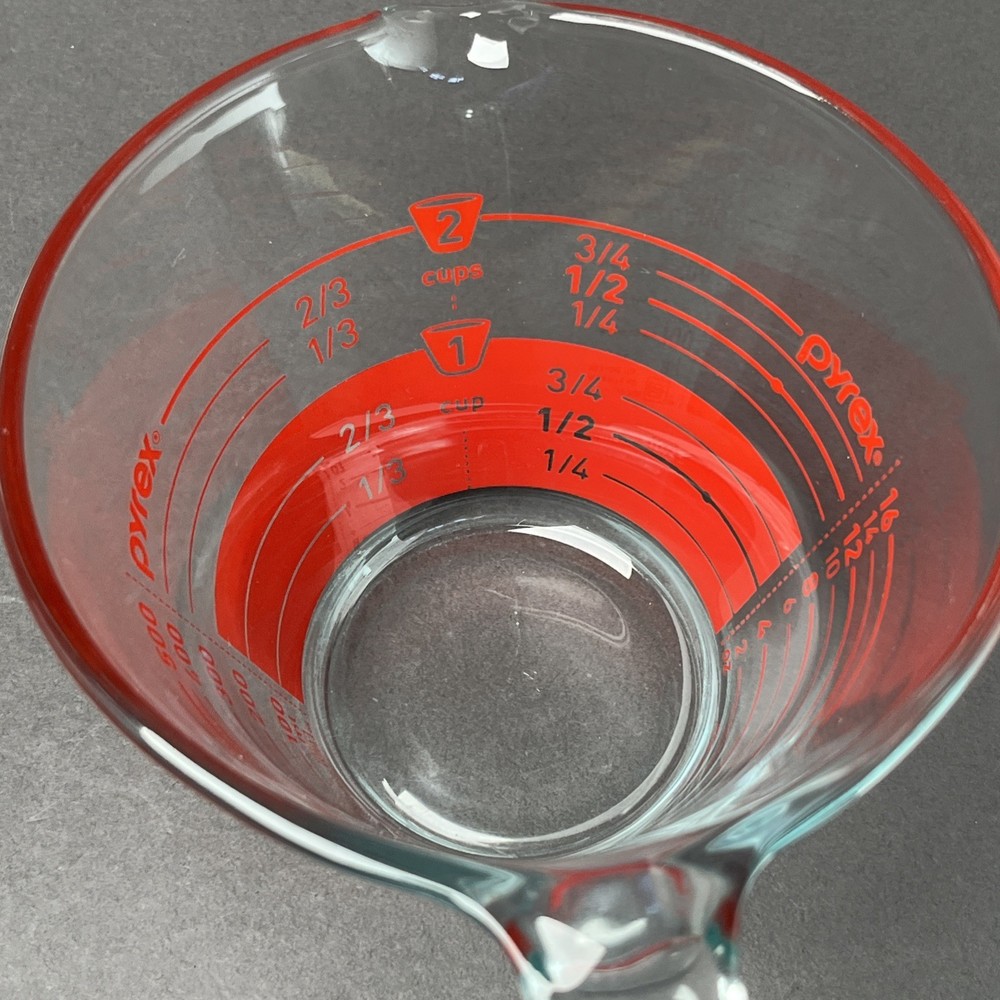 PYREX Measuring, 2 Cups, 16 oz, 500 mL, Red Reverse Read Inside