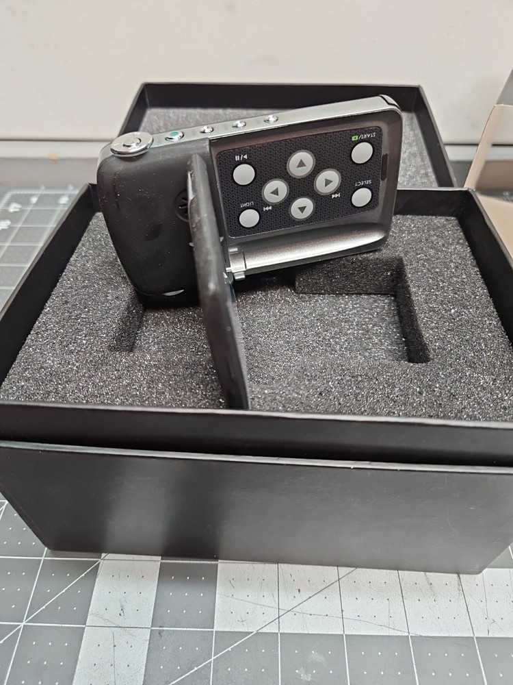Digital Camcorder Cobra 12 Mega Pixel, Cable, New Open box