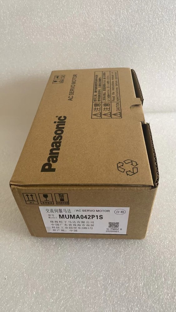 Panasonic servo motor new MUMA042P1S