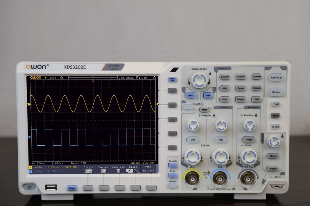 OWON XDS3202E oscilloscope 200Mhz 1G 2chs 8bits ADC Decoding Kit LCD FFT USB