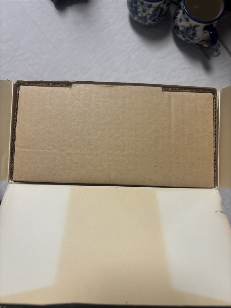 Sealed Microsoft Visual Studio 6.0 Professional Edition. 659-00391 Opened Box