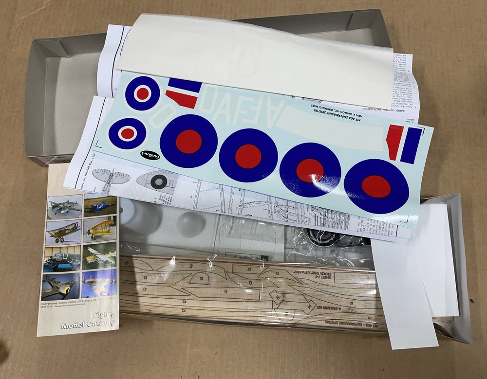 Guillows Spitfire model airplane kit 403 LC