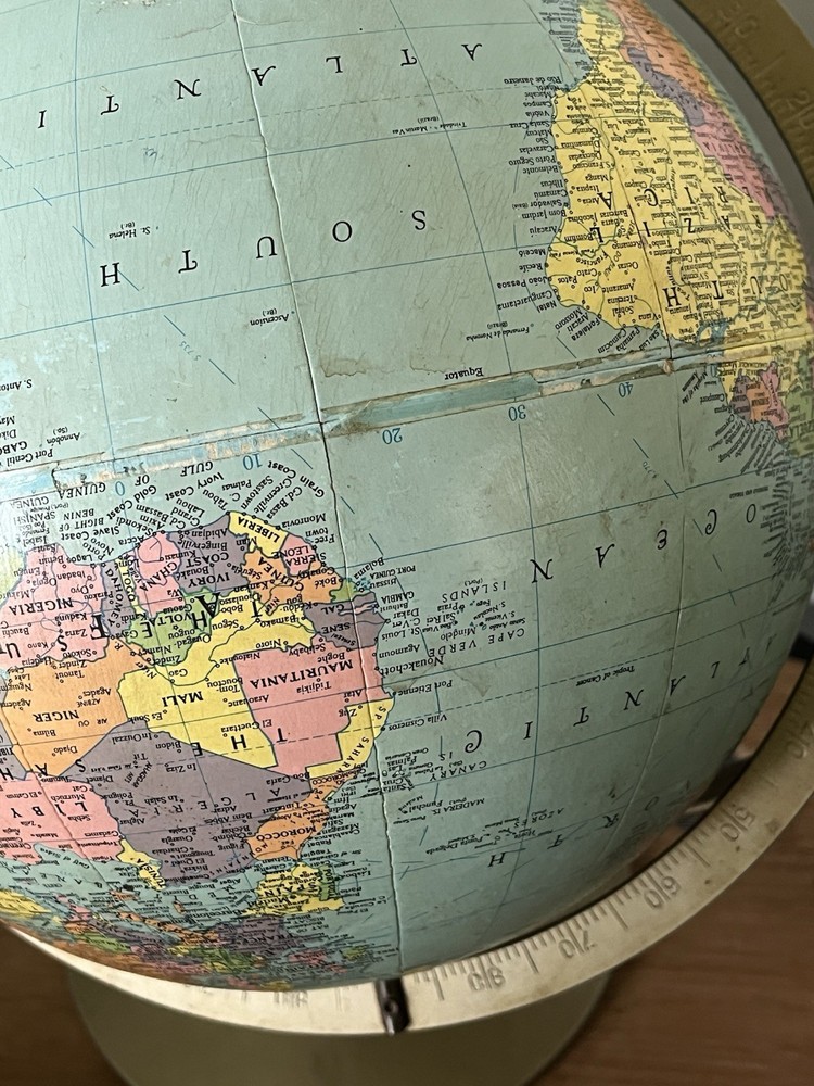 Vintage 1950's Replogle Reference 10 Inch World Globe