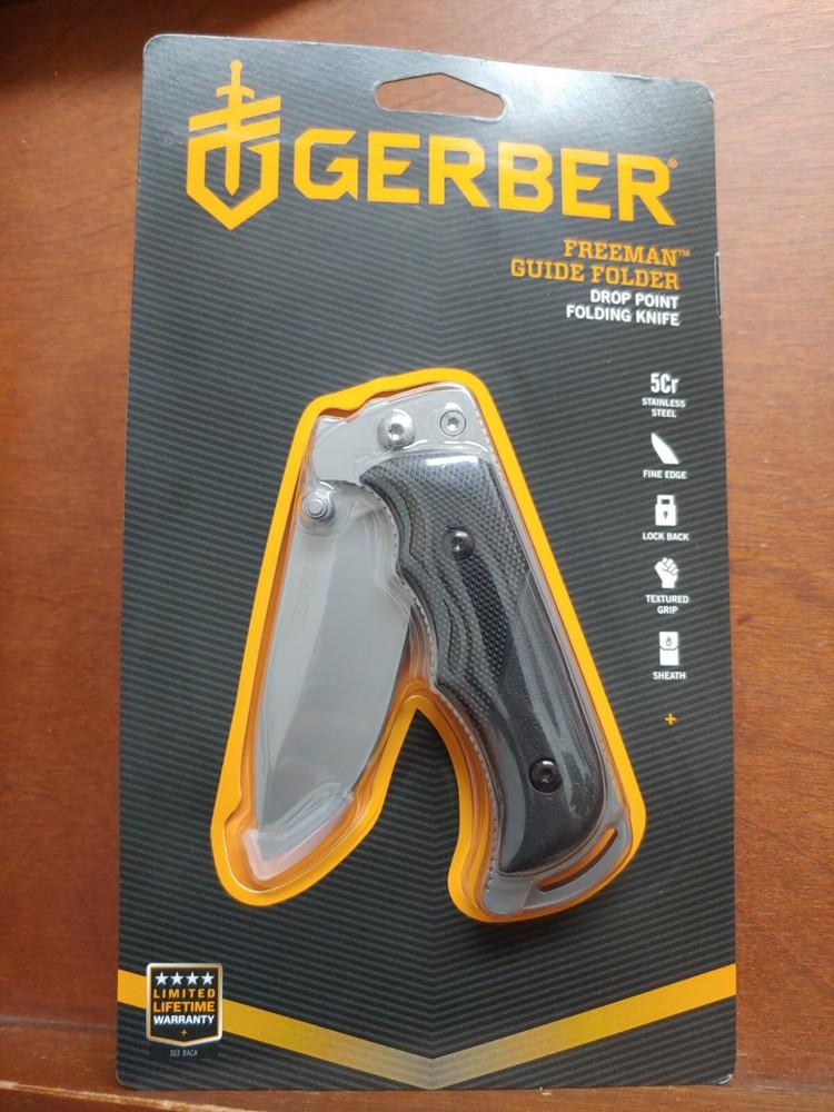 GERBER FREEMAN GUIDE FOLDER, 3.6" BLADE, DROPPOINT FINE EDGE NYLON SHEATH CLAM