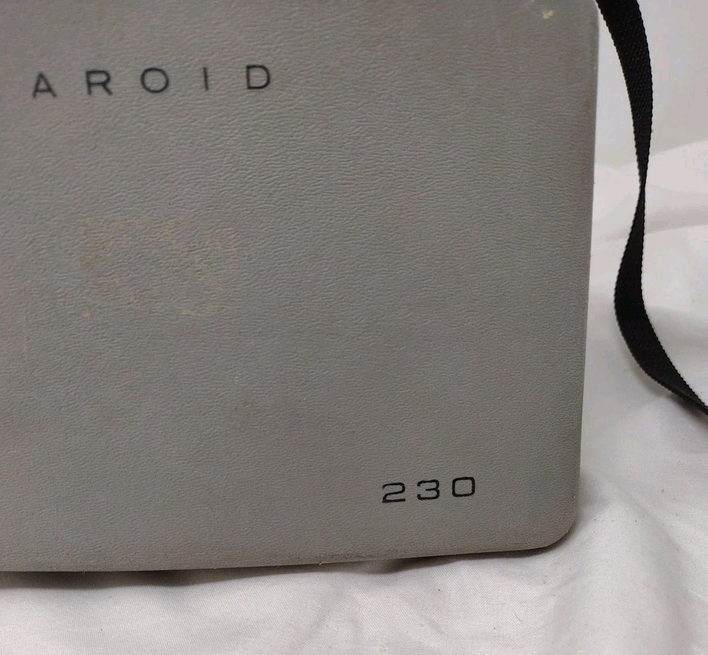 Polaroid Land Camera Model 230 Vintage Instant Camera Untested