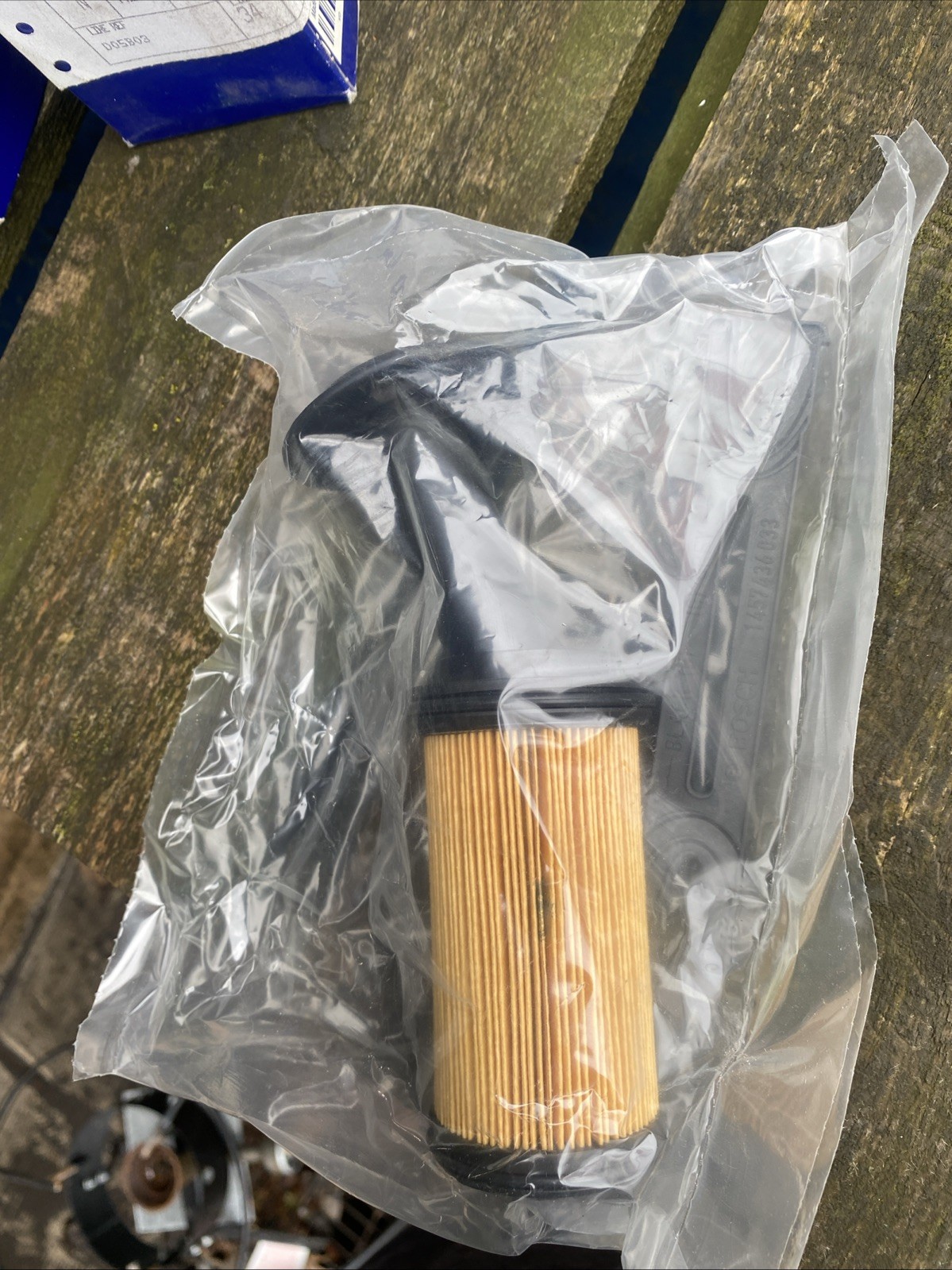 GENUINE OEM VOLVO DEF PUMP FILTER KIT D13/Mack MP8 23381562