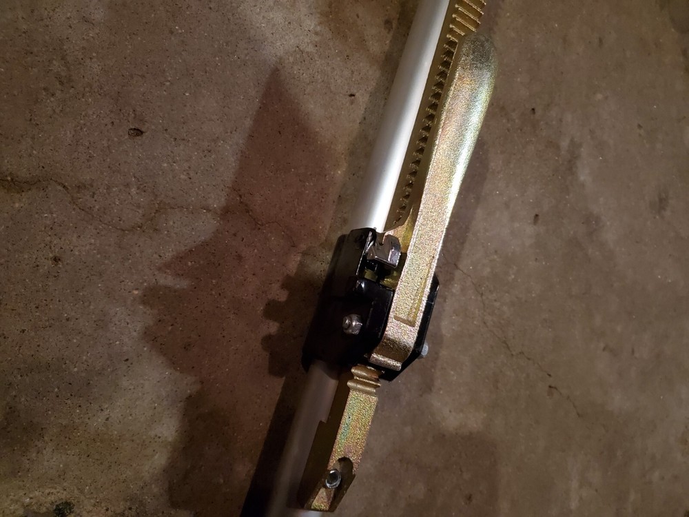 Expandable Uline Load Bars