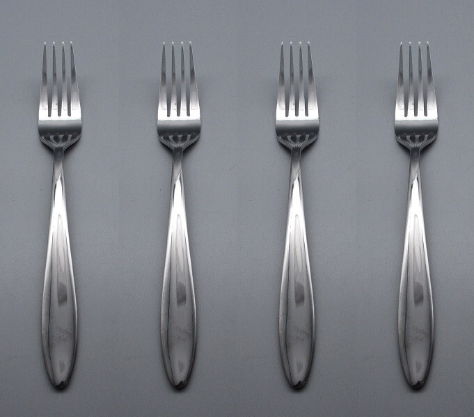 Oneida MOONCREST   Stainless Flatware - Dinner Forks - Set of Four  / NO