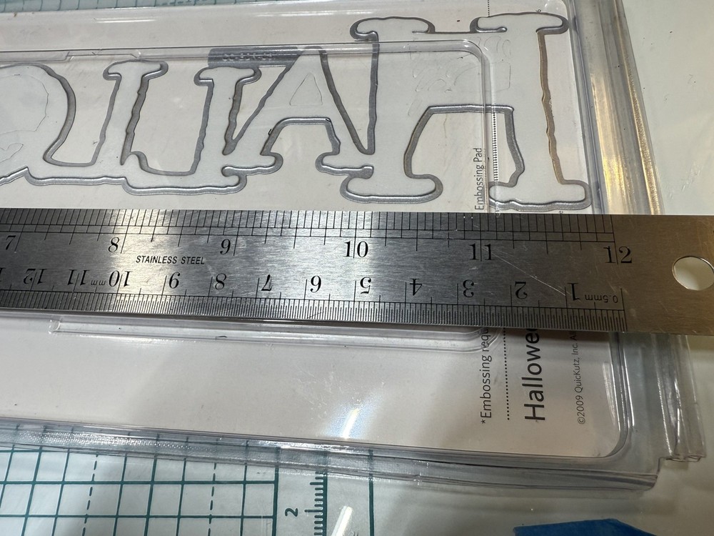 Quickutz Halloween Themed Die