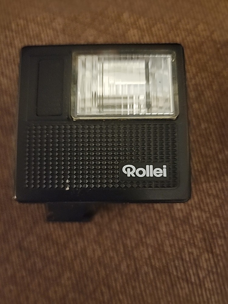 Rollei 100XL mini-electronic flash