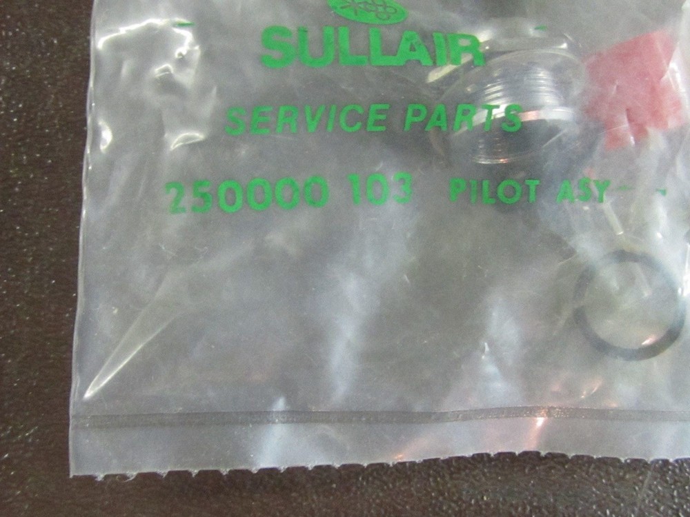 SULLAIR 250000-103 RED PILOT LIGHT ASSEMBLY