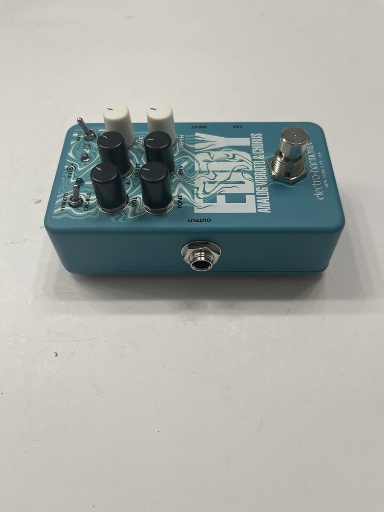 Electro Harmonix Eddy Analog Chorus & Vibrato Guitar Effect Pedal + Box & PSU