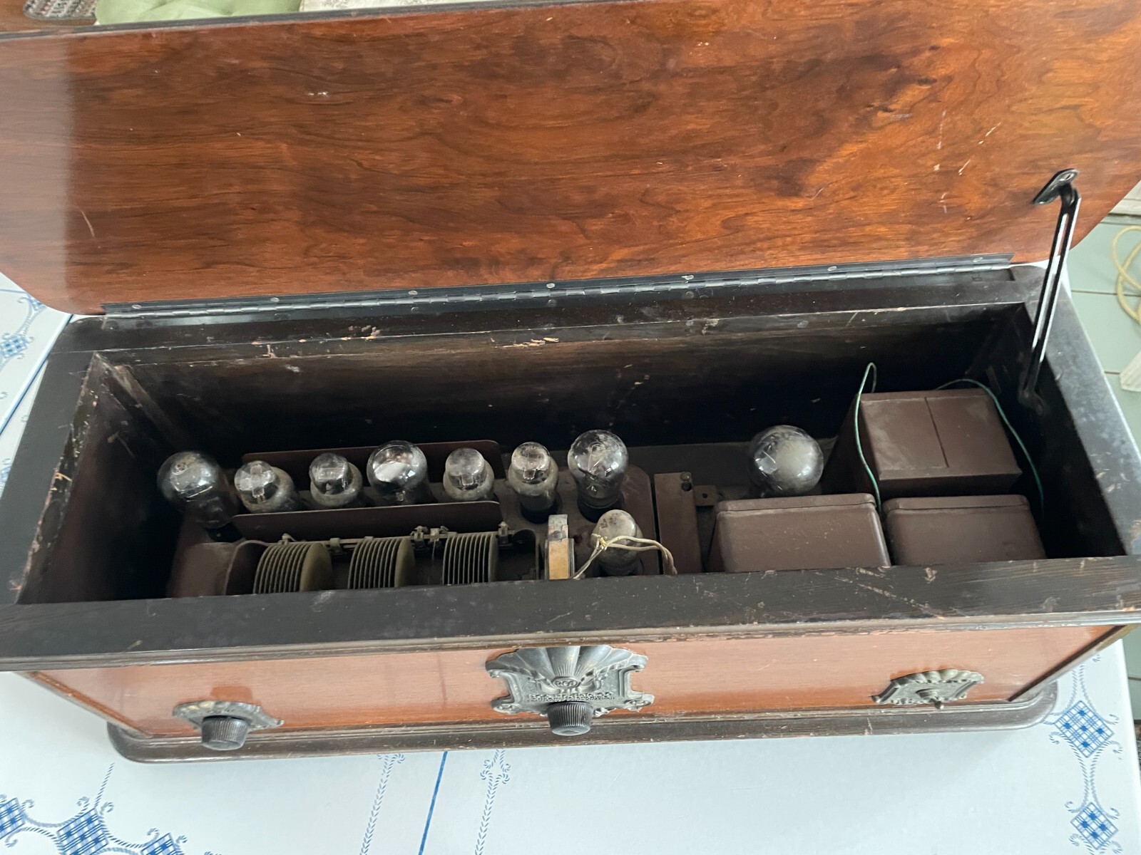 1928 RCA Radiola 60 Super Heterodyne Tube Radio