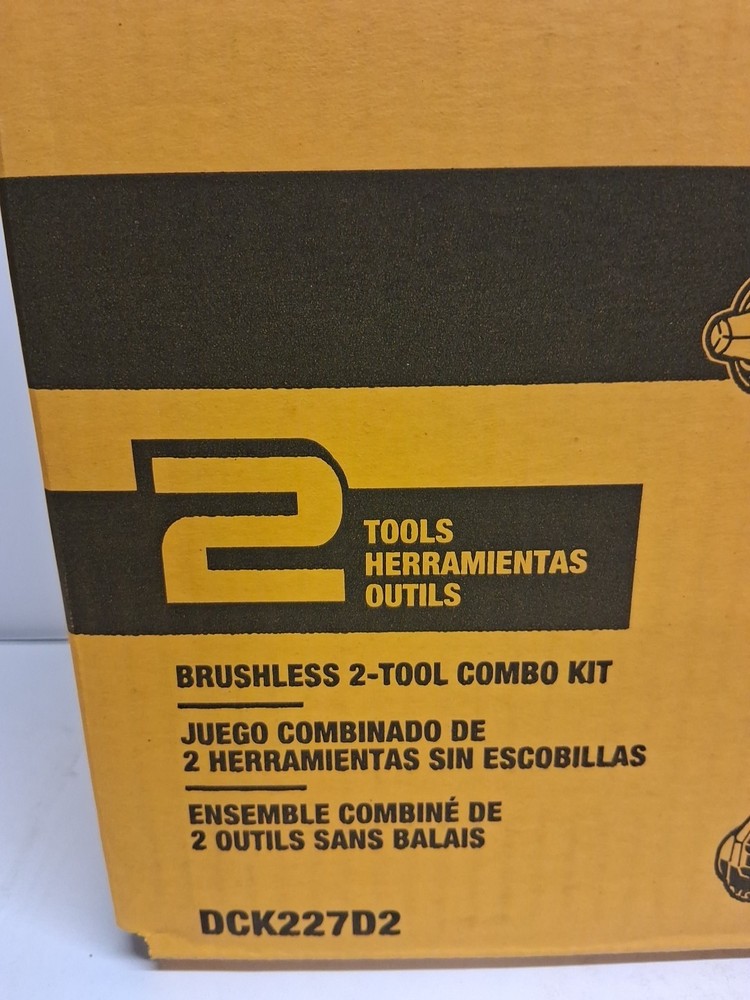 DEWALT 20V MAX Drill Driver - DCK227D2