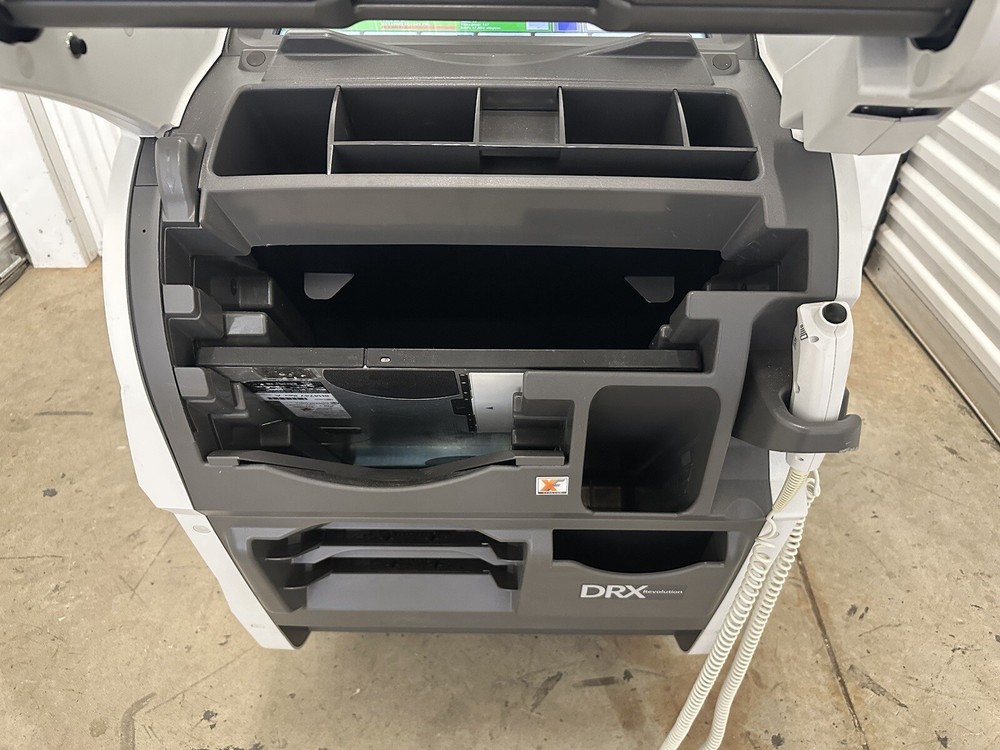 2014 Carestream Revolution Mobile Xray w/ 2018 DRX-Plus DR Panel