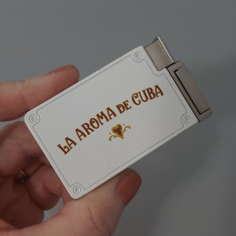 La Aroma de Cuba Jetline Lighter