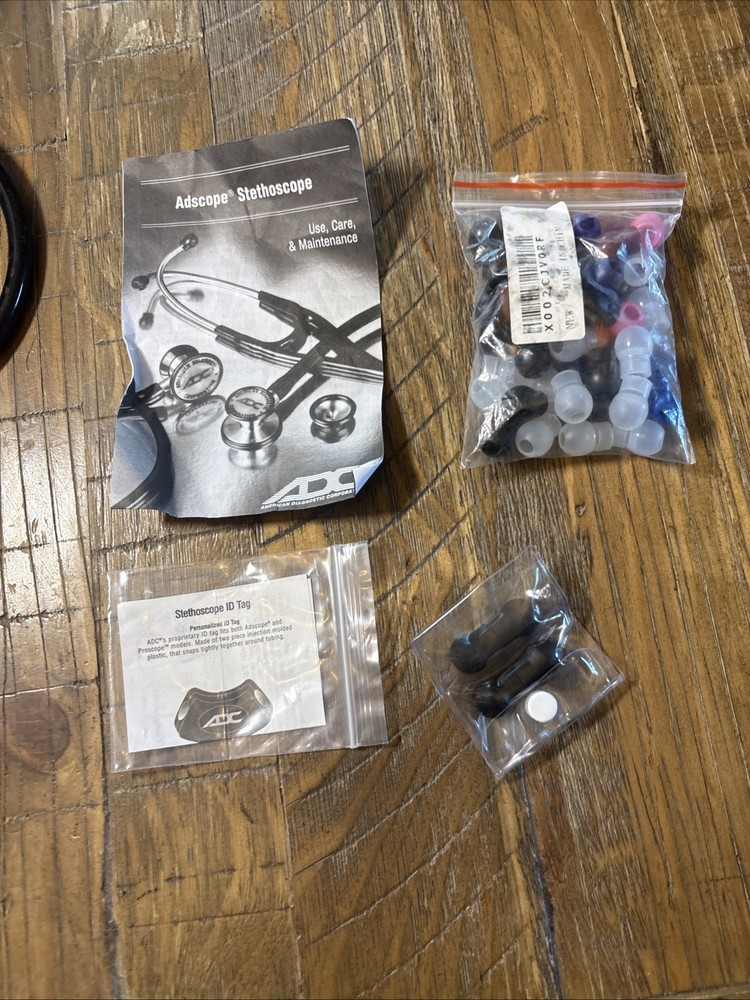 adscope stethoscope 615 with Extra Ear Tips And Snap On Clock (needs A Battery)
