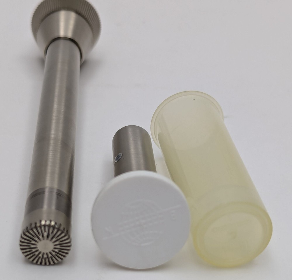 Bruel & Kjaer Type 4155 Condensor Microphone Type 4155 & ZF 0020 Attenuator 2230