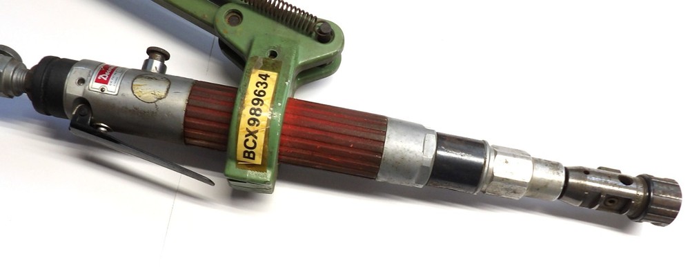 Desoutter Pneumatic Reversible Tapping Machine with Cantilever Arm