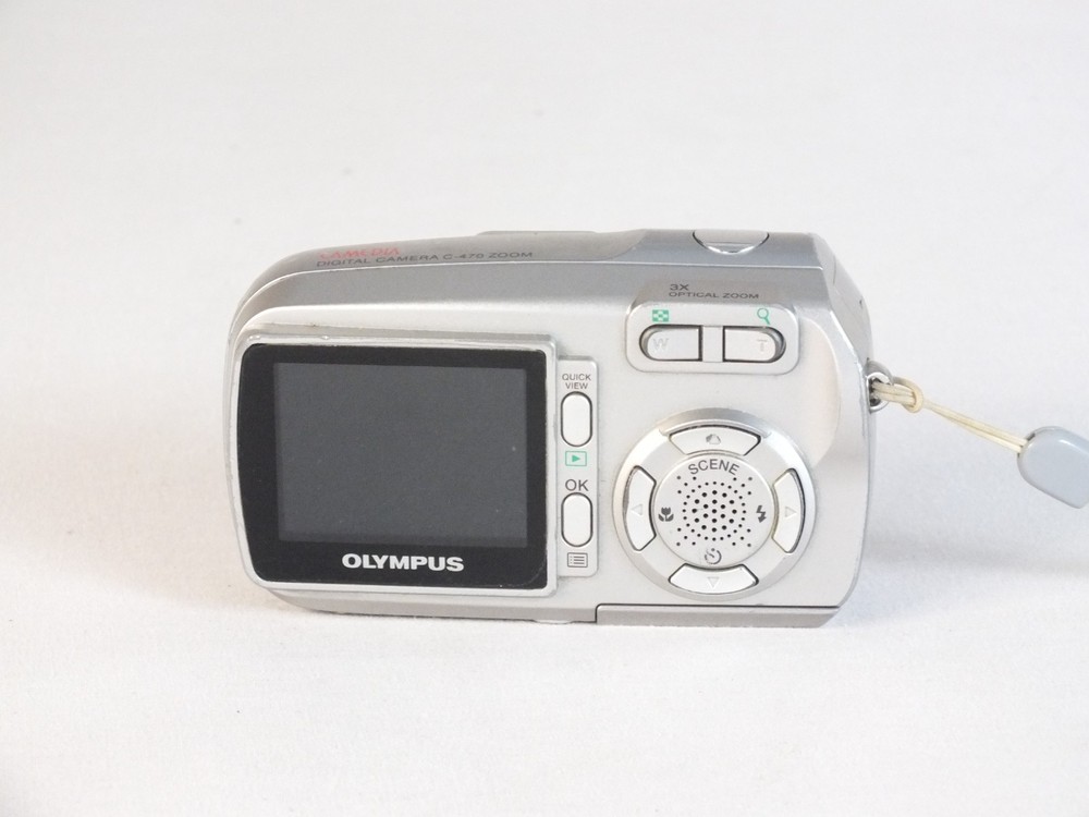 Olympus Camedia C-470 Zoom 4.0MP Silver Compact Digital Camera - Working