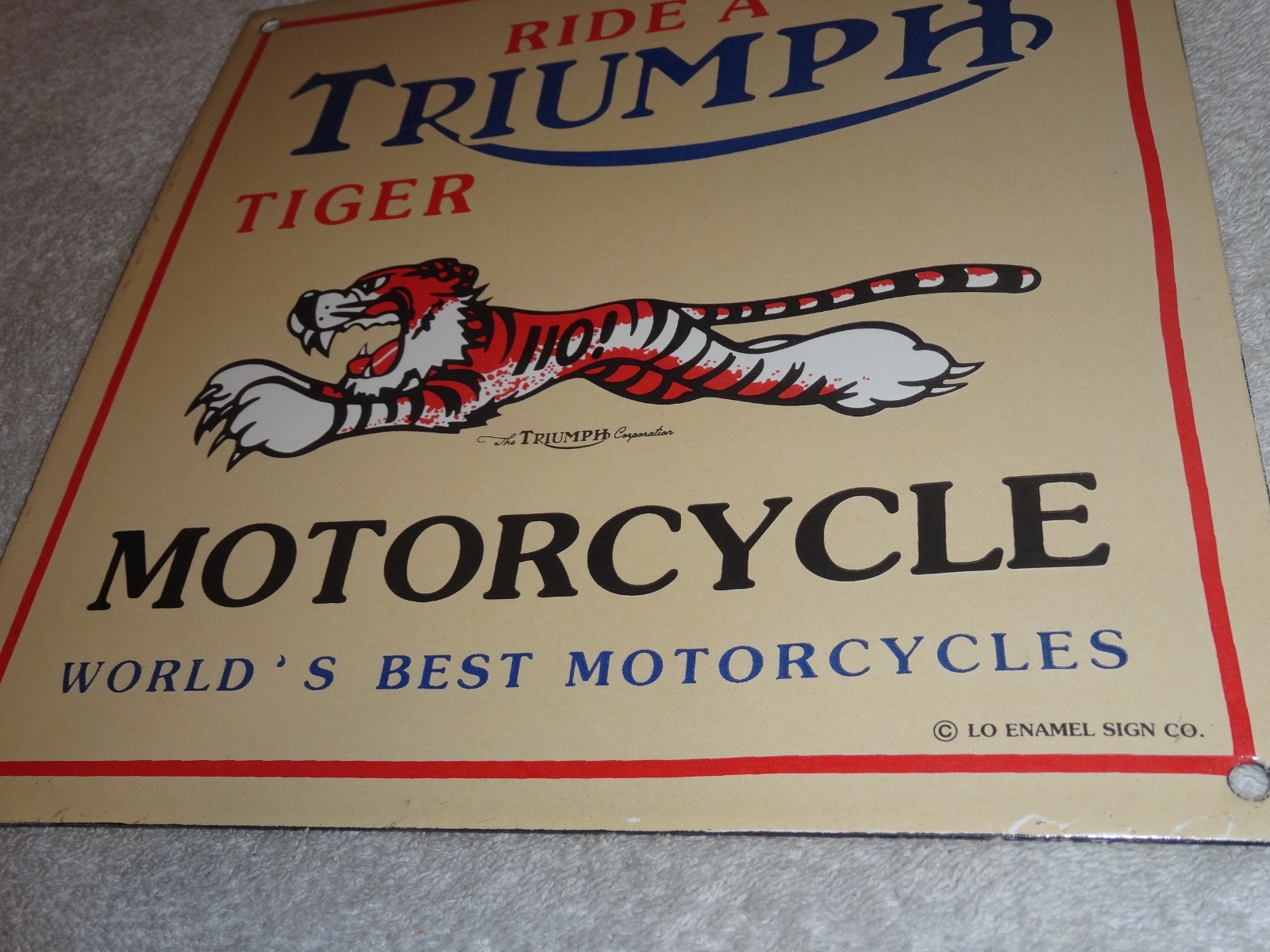 VINTAGE TRIUMPH T110 MOTORCYCLE DEALER TIGER 10" PORCELAIN METAL GASOLINE ⛽ SIGN